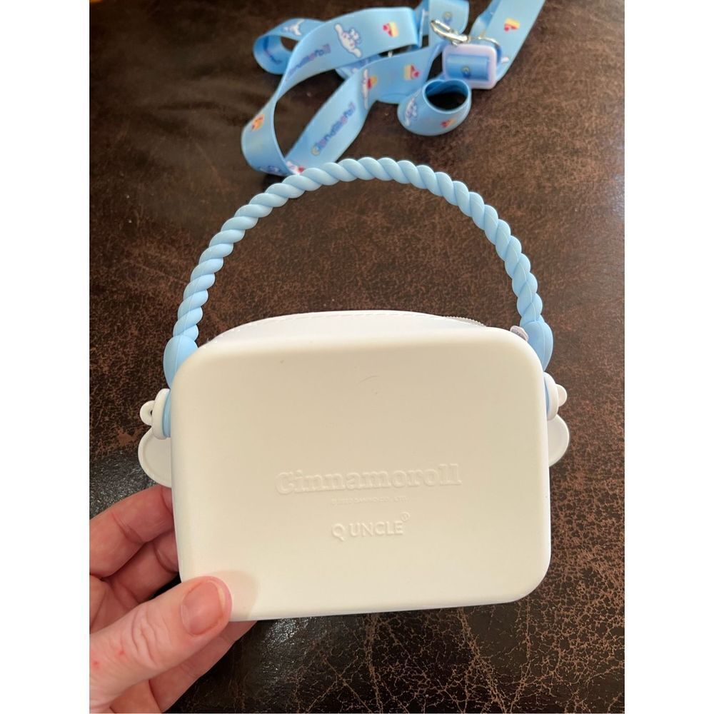 Cinnamoroll Mini Crossbody/Handbag - Picture 6 of 8